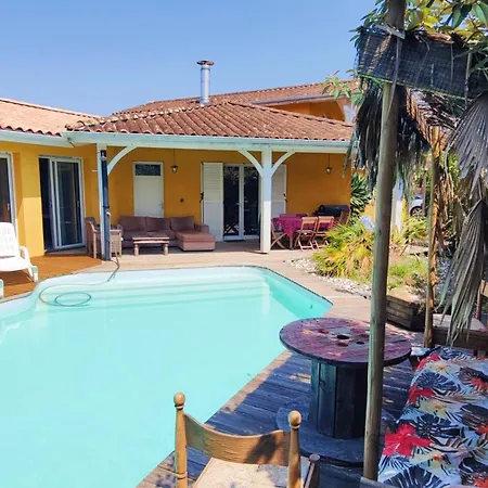 Soleil Piscine * Gujan-Mestras